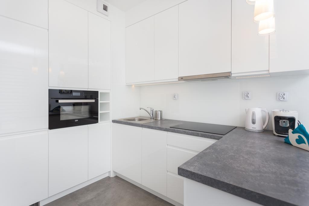Self Check - In 24H Near Tauron Arena Apartments By Inpoint Krakow Exterior photo