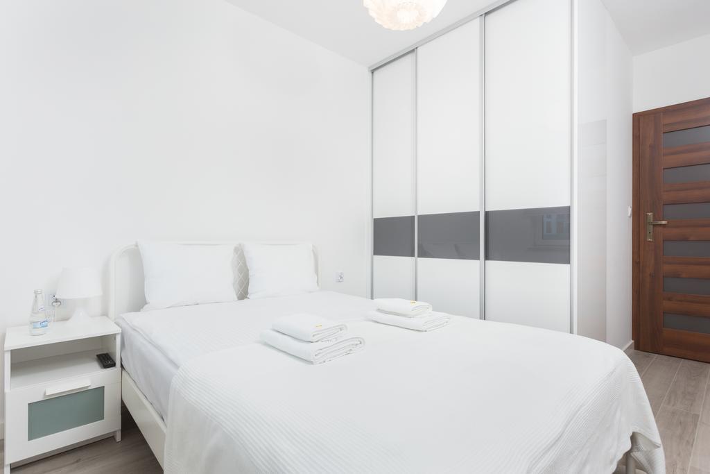 Self Check - In 24H Near Tauron Arena Apartments By Inpoint Krakow Exterior photo